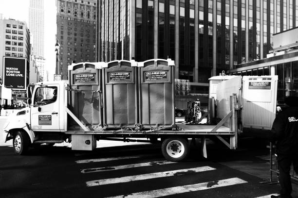 Portable Toilet Options We Offer in Baiting Hollow, NY